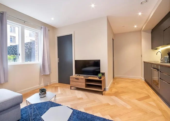 Hudson Quarter Luxury *