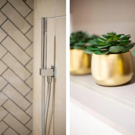 Hudson Quarter Luxury * York