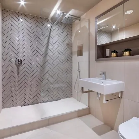 Hudson Quarter Luxury * York