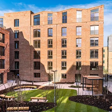 Hudson Quarter Luxury Apartman *